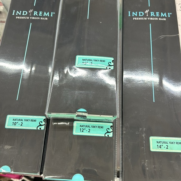 IndiRemi Virgin Remi - NATURAL YAKY WEAVING 10”-12”- 14”-16”2-DARK BROWN) - Picture 3 of 3